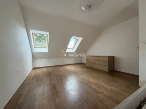 Pronájem rodinného domu, Praha - Letňany, Boletická, 140 m2