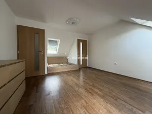Pronájem rodinného domu, Praha - Letňany, Boletická, 140 m2