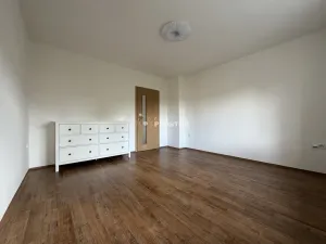 Pronájem rodinného domu, Praha - Letňany, Boletická, 140 m2