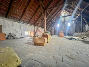 Prodej vícegeneračního domu, Kostelec nad Labem, nám. Komenského, 454 m2