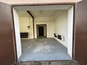 Pronájem kanceláře, Beroun, 200 m2