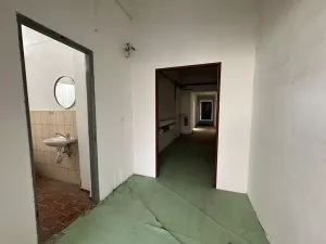 Pronájem kanceláře, Beroun, 200 m2