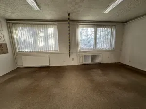 Pronájem kanceláře, Beroun, 200 m2