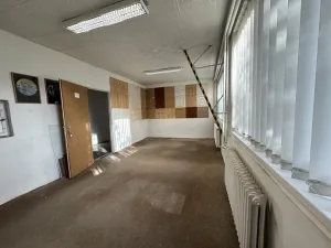 Pronájem kanceláře, Beroun, 200 m2