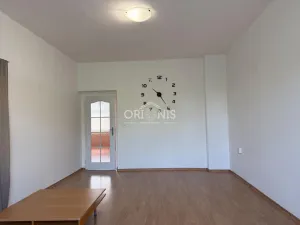 Pronájem bytu 2+1, Chomutov, náměstí Dr. Beneše, 60 m2