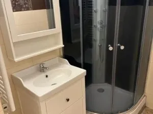 Prodej bytu 3+1, Horní Planá, Sídliště Míru, 78 m2