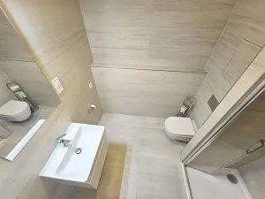 Pronájem bytu 1+kk, Praha - Vysočany, Gerstelova, 33 m2