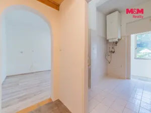 Prodej bytu 1+1, Karlovy Vary - Drahovice, Mattoniho nábřeží, 48 m2