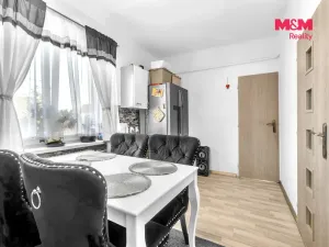 Prodej rodinného domu, Staré Jesenčany, 110 m2