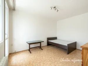 Pronájem bytu 1+kk, Praha - Krč, Hurbanova, 26 m2