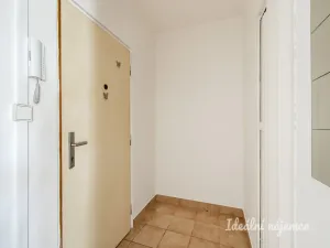 Pronájem bytu 1+kk, Praha - Krč, Hurbanova, 26 m2