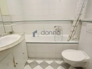 Pronájem bytu 3+1, Praha, Na Šťáhlavce, 78 m2