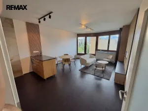 Prodej bytu 2+kk, Praha - Hlubočepy, Devonská, 59 m2