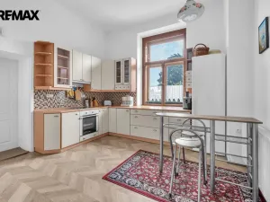 Pronájem bytu 3+1, Chlumec nad Cidlinou - Chlumec nad Cidlinou IV, Smetanova, 98 m2