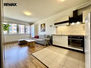 Prodej bytu 1+kk, Olomouc - Řepčín, Edvarda Beneše, 30 m2