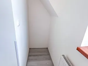 Pronájem bytu 2+kk, Praha - Strašnice, Konojedská, 44 m2