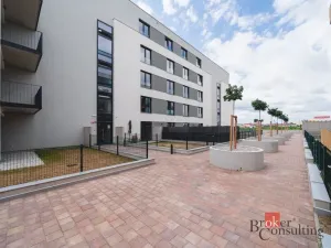 Pronájem bytu 1+kk, Plzeň - Jižní Předměstí, Železná, 26 m2