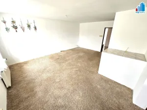 Pronájem bytu 4+1, Švihov, nám. T. G. Masaryka, 120 m2