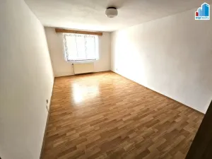 Pronájem bytu 4+1, Švihov, nám. T. G. Masaryka, 120 m2