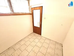 Pronájem bytu 4+1, Švihov, nám. T. G. Masaryka, 120 m2