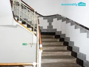 Pronájem kanceláře, Praha, Domažlická, 48 m2