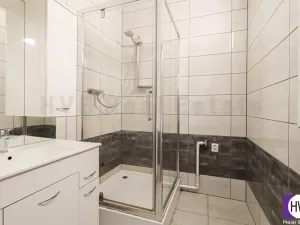 Prodej bytu 1+1, Ostrava, Cholevova, 41 m2