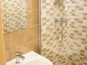 Pronájem bytu 2+kk, Praha - Strašnice, Černokostelecká, 45 m2