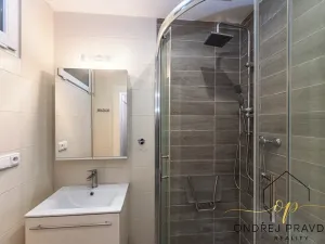 Prodej bytu 3+kk, Praha - Hloubětín, V chaloupkách, 58 m2