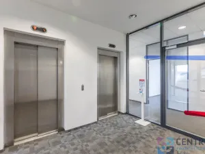 Pronájem kanceláře, Praha - Holešovice, U Pergamenky, 584 m2