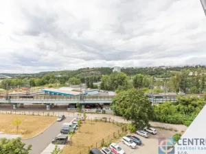 Pronájem kanceláře, Praha - Holešovice, U Pergamenky, 584 m2