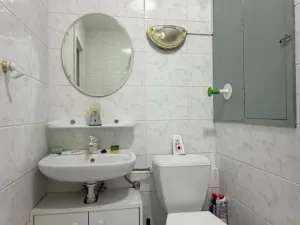 Pronájem bytu 1+kk, Praha - Podolí, Kaplická, 33 m2