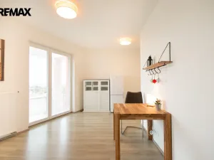 Prodej bytu 1+kk, Praha - Zličín, Sazovická, 33 m2