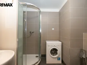 Prodej bytu 1+kk, Praha - Zličín, Sazovická, 33 m2