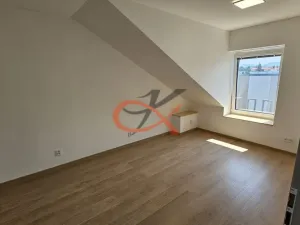 Pronájem atypického bytu, Šenov u Nového Jičína, Jeremenkova, 76 m2