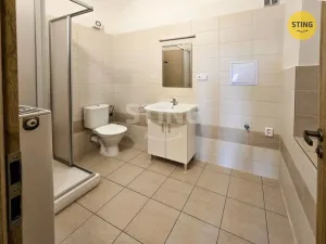 Pronájem bytu 3+kk, Frýdek-Místek, Zámecké nám., 69 m2