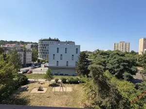 Pronájem bytu 2+1, Praha - Vokovice, Konžská, 51 m2