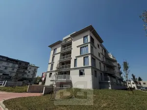Pronájem bytu 2+kk, Pardubice, U Sportovní školy, 59 m2