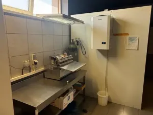 Pronájem výrobních prostor, Beroun - Beroun-Město, V Plzeňské bráně, 150 m2