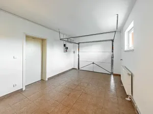 Prodej rodinného domu, Zvole, Přední, 230 m2