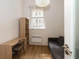 Pronájem komerční nemovitosti, Praha - Smíchov, Grafická, 29 m2