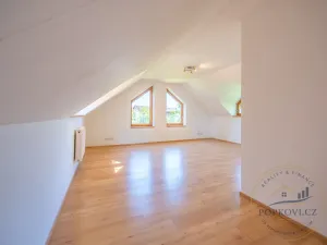Prodej rodinného domu, Starý Kolín, Ke Kamenci, 188 m2