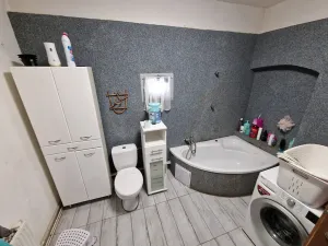 Prodej rodinného domu, Nový Kostel, 200 m2