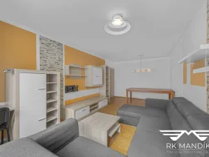 Pronájem bytu 3+1, Praha - Malešice, Tuchorazská, 72 m2