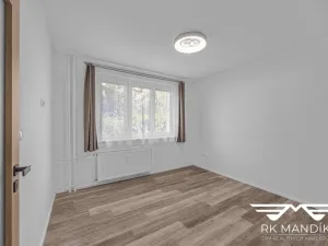 Pronájem bytu 3+1, Praha - Malešice, Tuchorazská, 72 m2