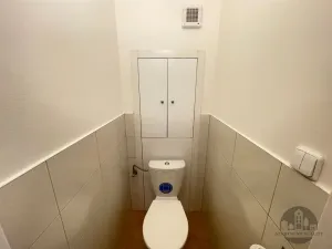 Pronájem bytu 1+1, Praha - Troja, Mazurská, 30 m2