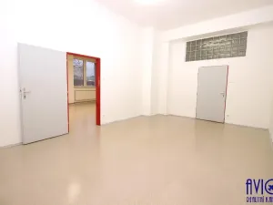 Pronájem kanceláře, Praha - Strašnice, U trati, 69 m2