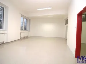 Pronájem kanceláře, Praha - Strašnice, U trati, 69 m2
