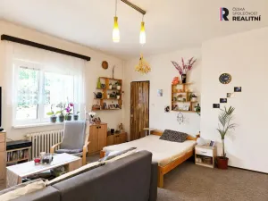 Prodej bytu 3+1, Libčice nad Vltavou, Letecká, 77 m2