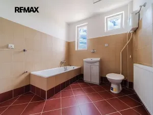 Prodej rodinného domu, Hrušovany u Brna, Vodní, 190 m2