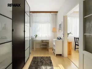 Prodej bytu 2+1, Praha - Hlubočepy, Lohniského, 45 m2